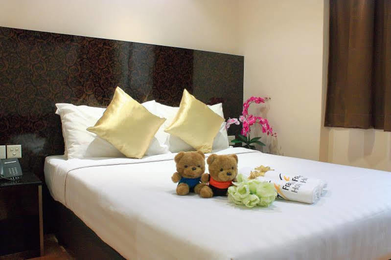 Ibis Budget Emerald Hotel Singapur